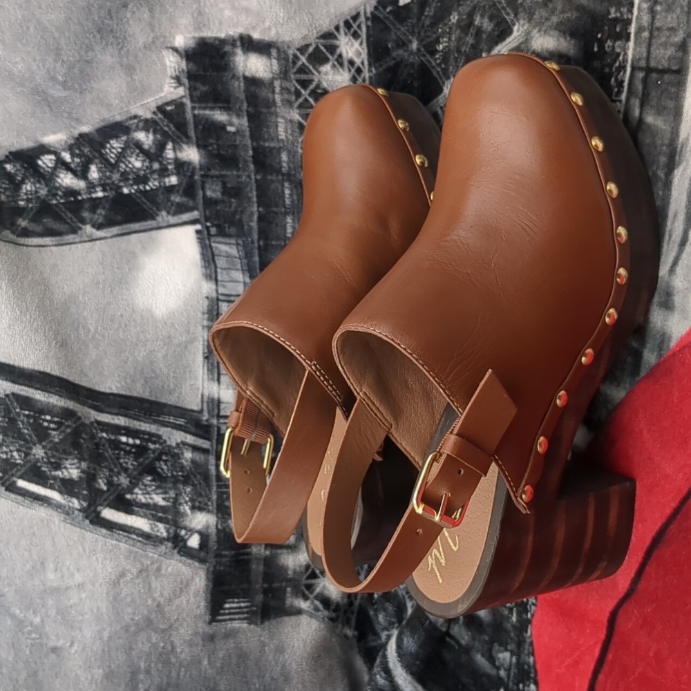 Matisse Brown Leather Slingback Clog Heels
